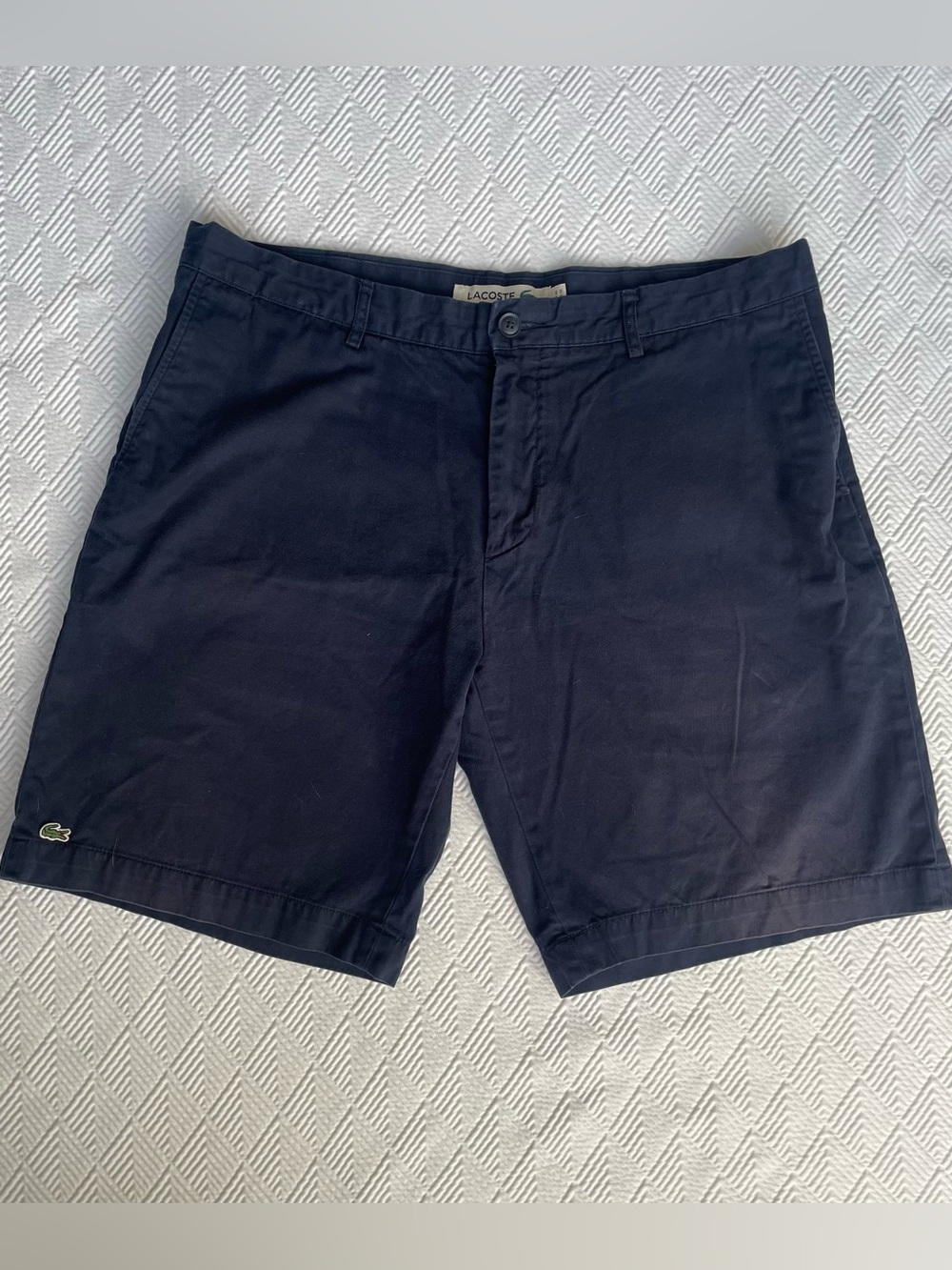 Lacoste Men's Dark Navy Flat Front Chino Shorts Size US 38